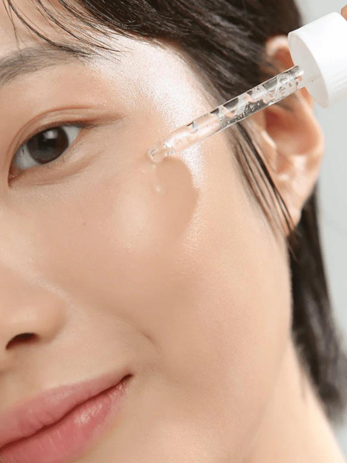 Beauty of Joseon Glow Deep Serum Rice + Alpha-Arbutin, model