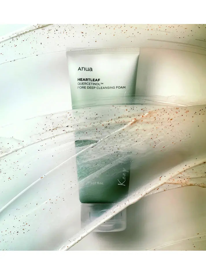 Anua Heartleaf Quercetinol Pore Deep Cleansing Foam, action