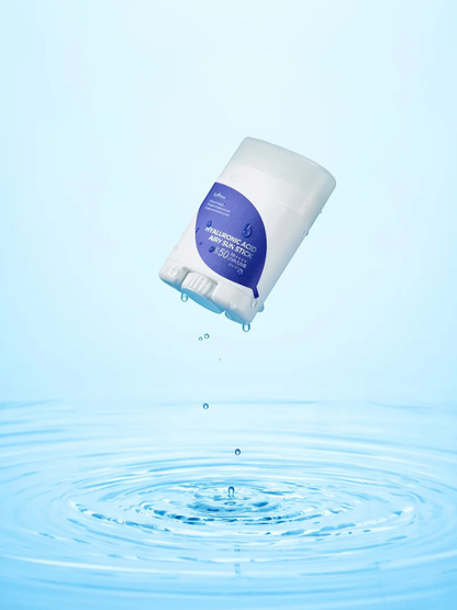 ISNTREE Hyaluronic Acid Airy Sun Stick, action