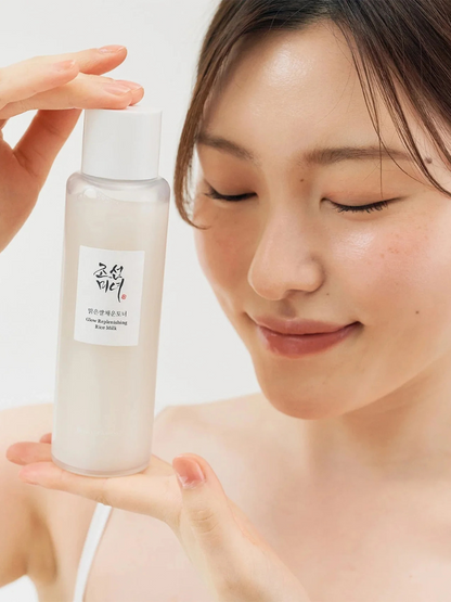 Beauty of Joseon Glow Replenishing Rice Milk, model