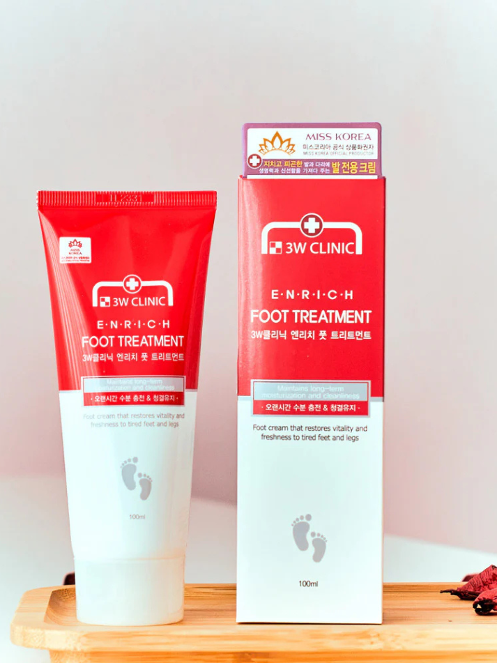 3W Clinic Enrich Foot Treatment Cream , action