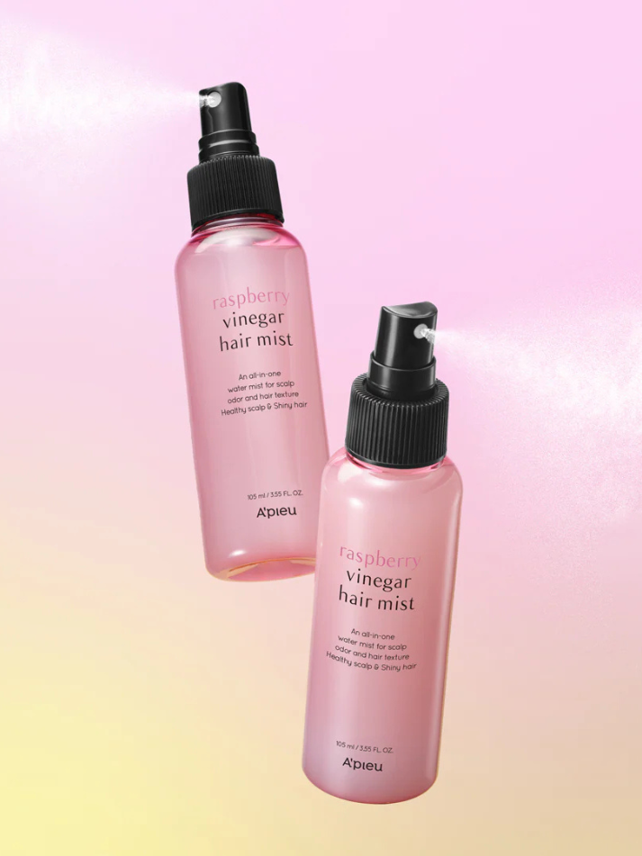 A'pieu Raspberry Vinegar Hair Mist, action