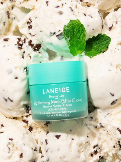 Laneige Lip Sleeping Mask Mint Choco, action